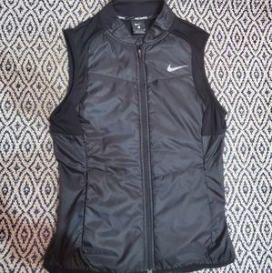 Nike running vest black small, zipper, NWOT